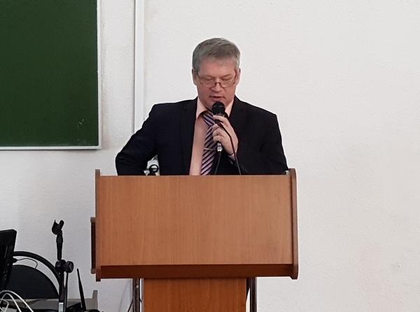 Докладывает профессор Кривощеков Е.П. (Самара)