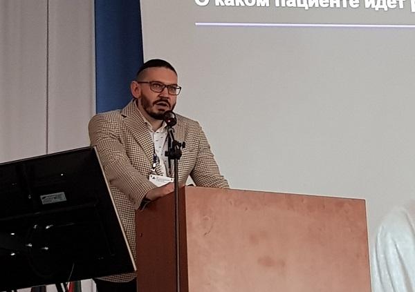 Лекцию читает врач-флеболог Лобастов К.В.