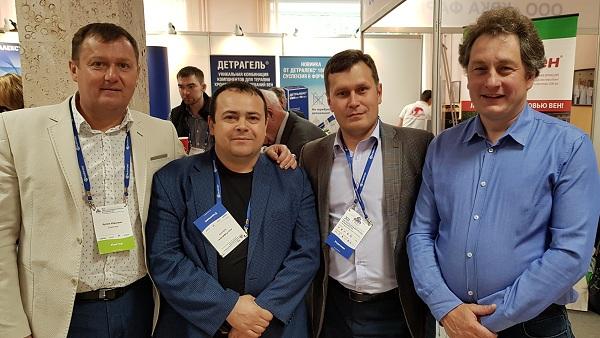 Доктор Семенов А.Ю. с коллегами флебологами на конференции в Рязани