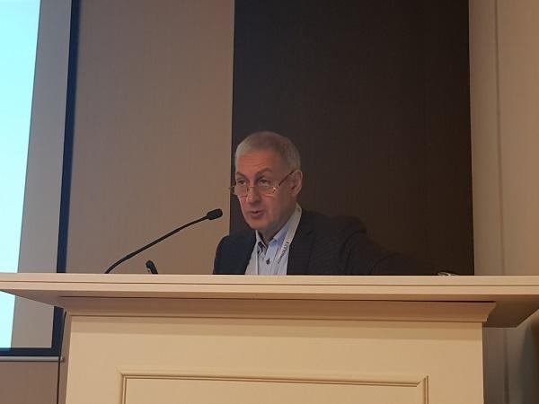 Лекцию читает д.м.н. Варданян А.В.