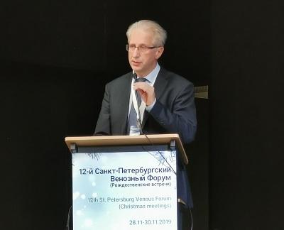 Докладывает Томаш Урбанек (Катовице, Польша)