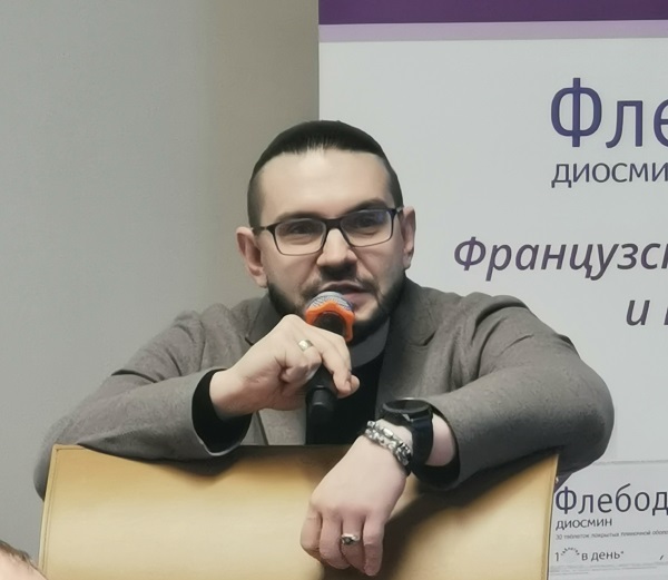 Докладывает к.м.н. Лобастов К.В. (Москва)