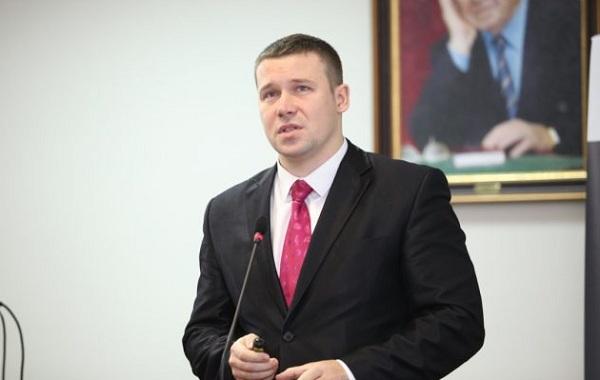 Докладывает флеболог Маркин С.М. (Санкт-Петербург)