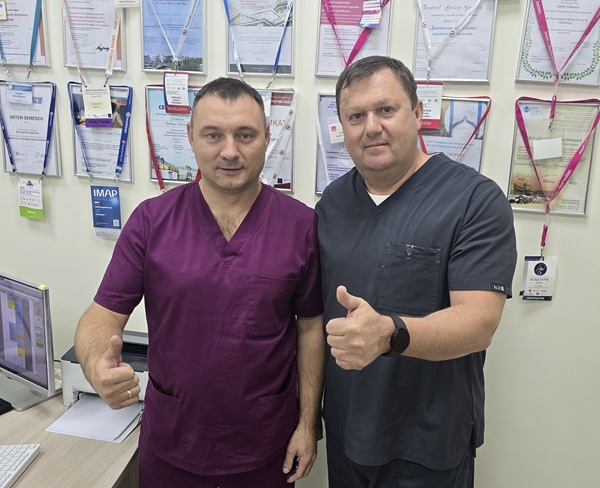 Хирург-флеболог из Оренбурга Жабин Дмитрий Александрович с Семеновым А.Ю. после мастер-класса