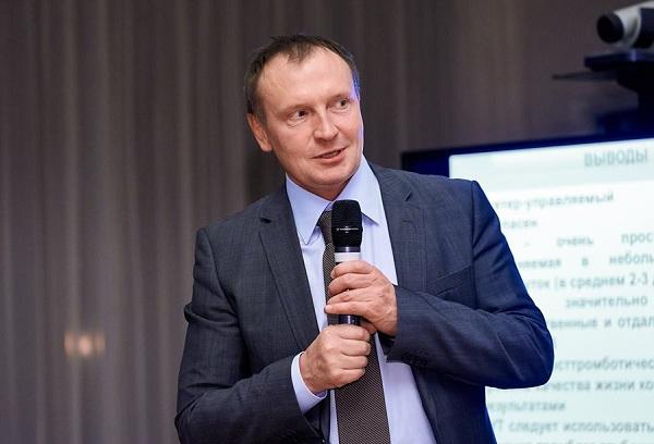 Докладывает профессор, д.м.н. Баринов В.Е. (Москва)