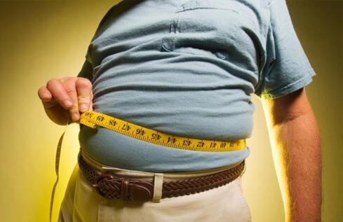 Лишний вес провоцирует развитие варикоза